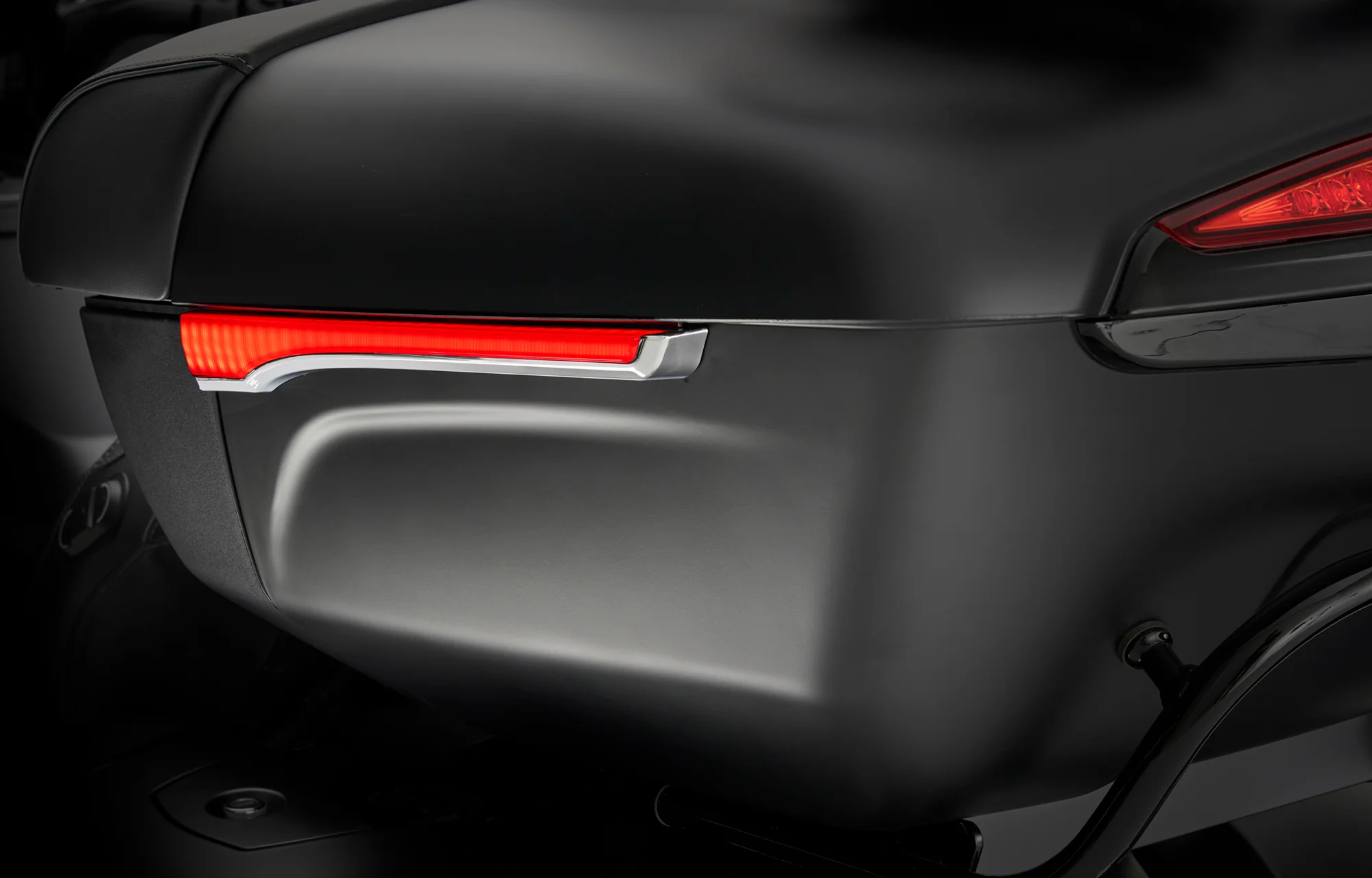Spar Side Lights For Indian Touring Trunk - Image 2