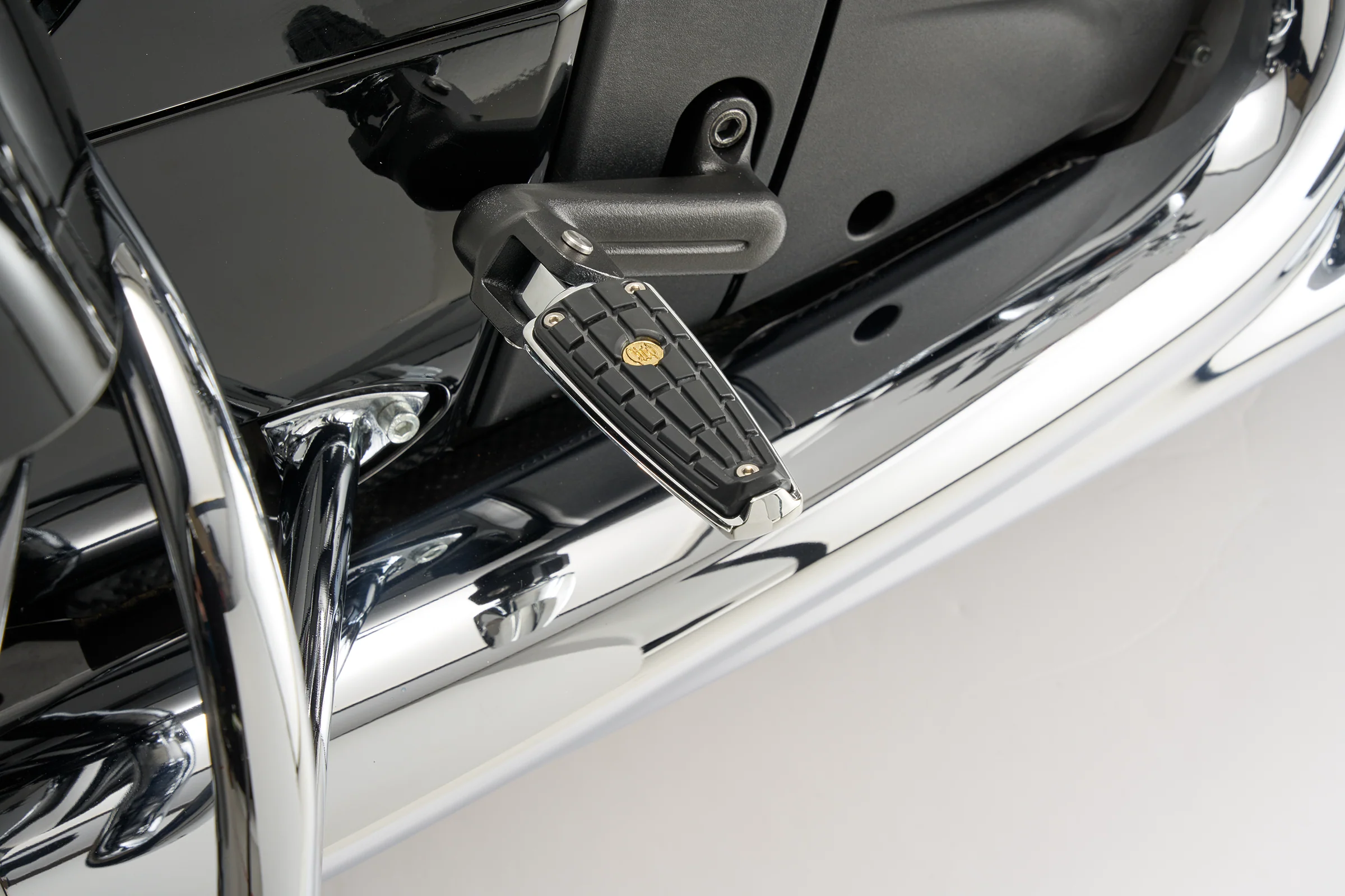 Passenger Peg Adapters for Indian - Image 7