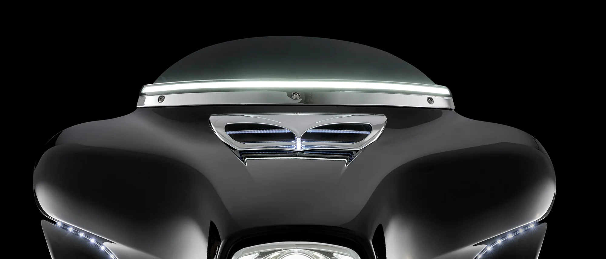 Solaire LED Lighted Windshield Trim - Image 2